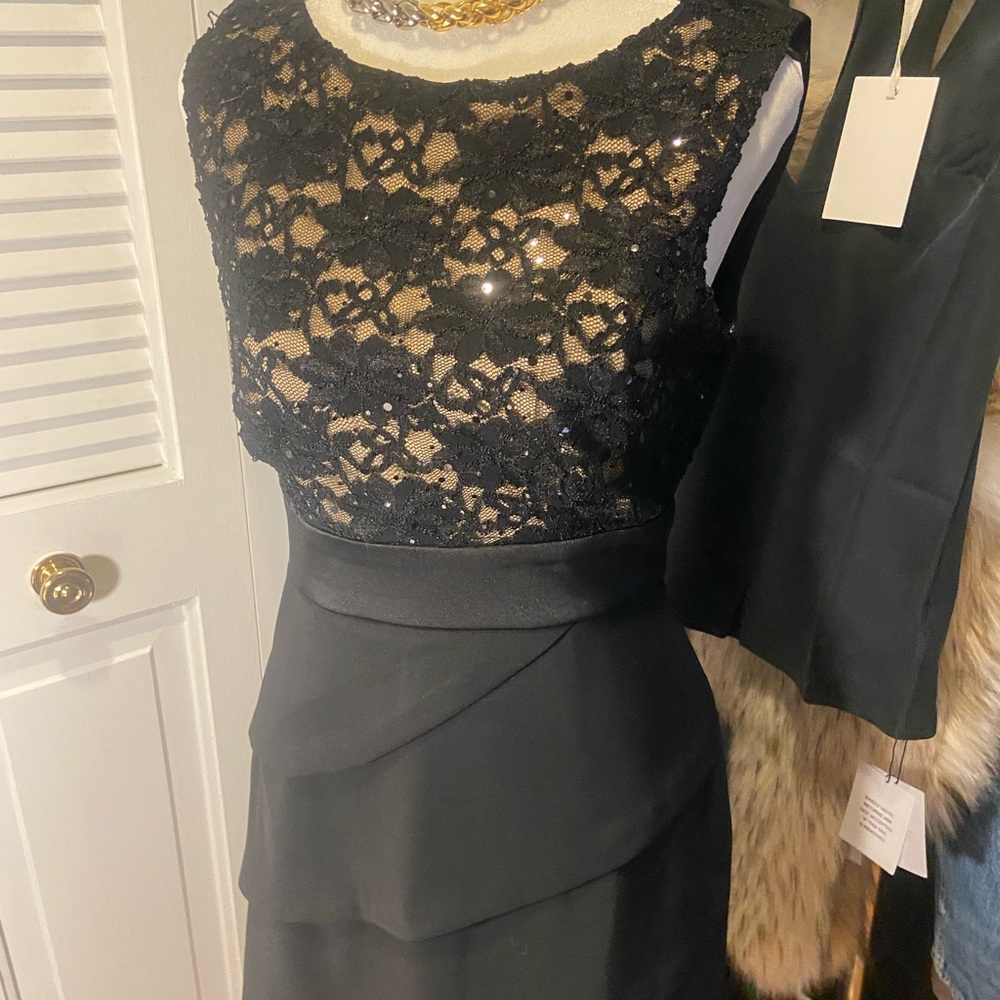 Connected Apparel Black and Cream Lace Dress Y2K - Picture 3 of 12